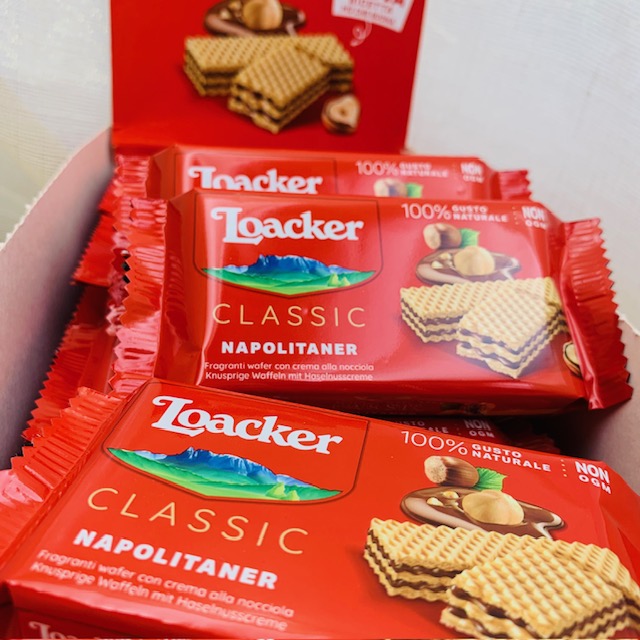 LOACKER WAFER NAPOLITANER GR.45 PZ.25 - Dolciumi Ferioli